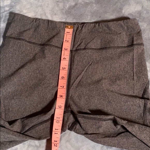 💚 3 for $15 💚 - Under Armour Capris approximate size Small - Picture 5 of 16